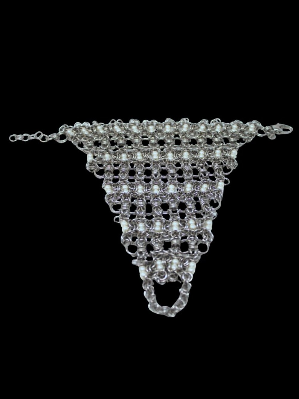 Aurelia — Pearl Chainmail Handpiece